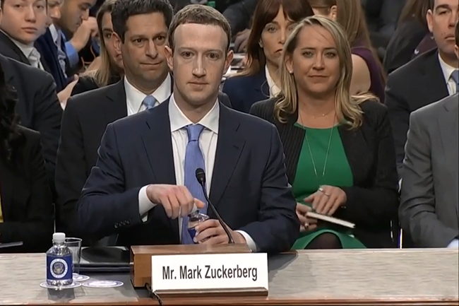 Mark Zuckerberg fait face au Sénat pour son grand oral Mark Zuckerberg fait face au Sénat pour son grand oral