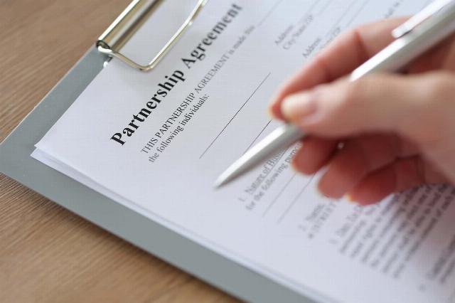 Le post sponsorisé doit-il obligatoirement être déclaré ?